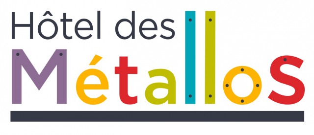 La Rubrique à Bulles à proximité de l'Hôtel des Métallos